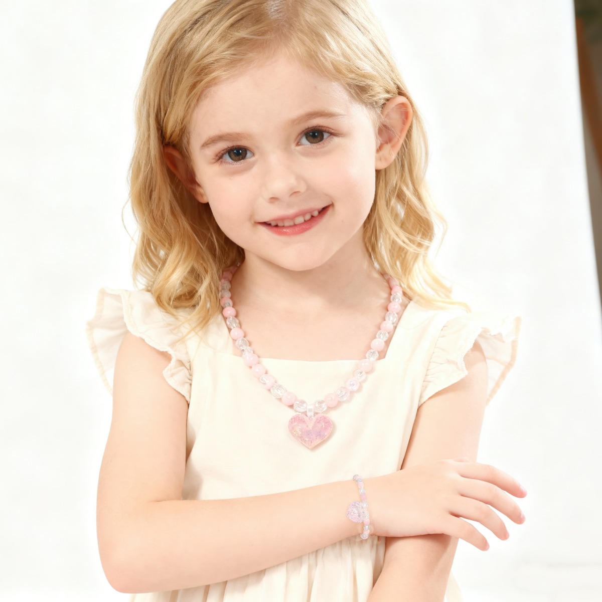 طقم مجوهرات من الخرز على شكل ق - مراجعة Jewelry Making Kits For Girls وسعره